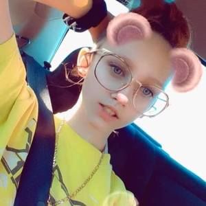 Meet your Posher, Alize